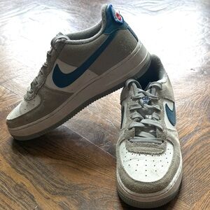 Air Force 1 One Nike Gray and Blue Athletic Shoes
